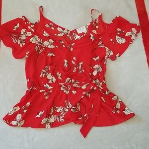 🆕️Floral semi sheer cold shoulder top